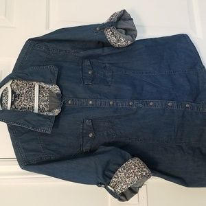 Reitmans ladies denim button up shirt Size XL